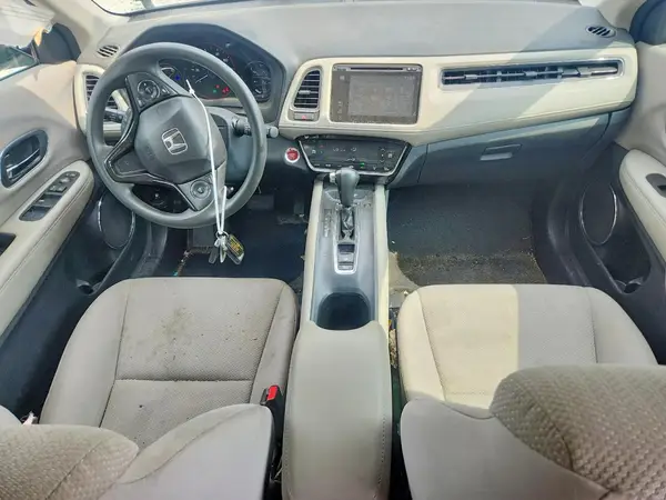3CZRU6H5XHG705212 2017 HONDA HR-V - Image 8