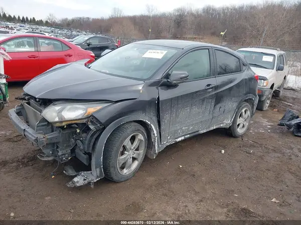 3CZRU6H5XHG708031 2017 HONDA HR-V - Image 2