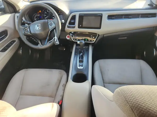 3CZRU6H5XHM707074 2017 HONDA HR-V - Image 8