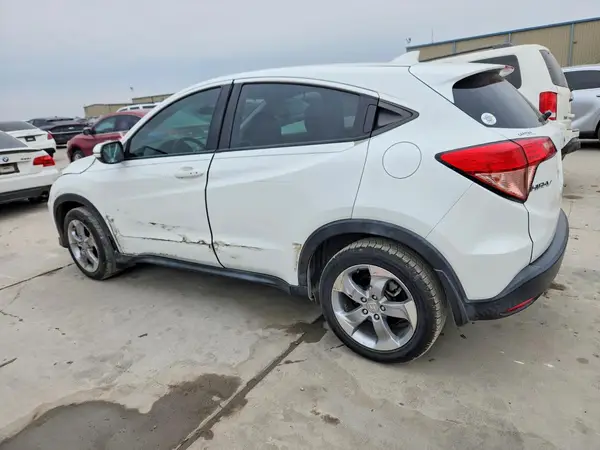 3CZRU6H5XHM716597 2017 HONDA HR-V - Image 2