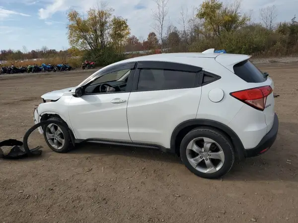 3CZRU6H5XHM722562 2017 HONDA HR-V - Image 2