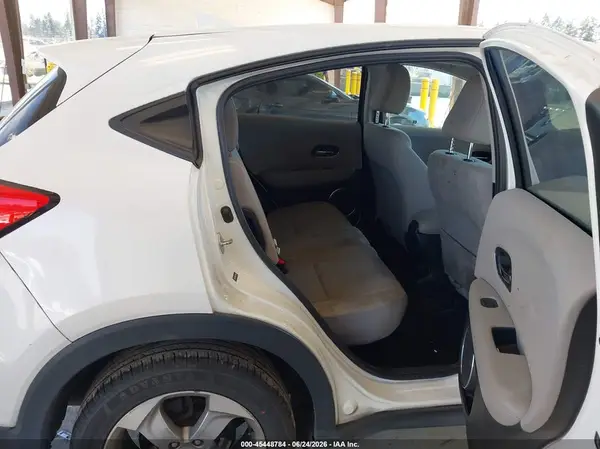 3CZRU6H5XHM723016 2017 HONDA HR-V - Image 8