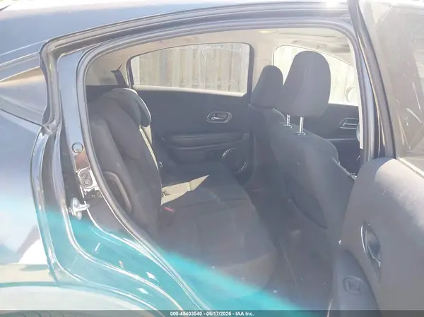 3CZRU6H5XHM732301 2017 HONDA HR-V - Image 8