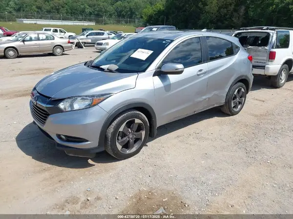 3CZRU6H5XJG701277 2018 HONDA HR-V - Image 2