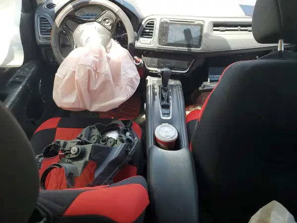 3CZRU6H5XJG704728 2018 HONDA HR-V - Image 8