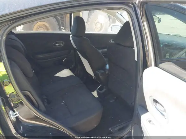 3CZRU6H5XJG708746 2018 HONDA HR-V - Image 8