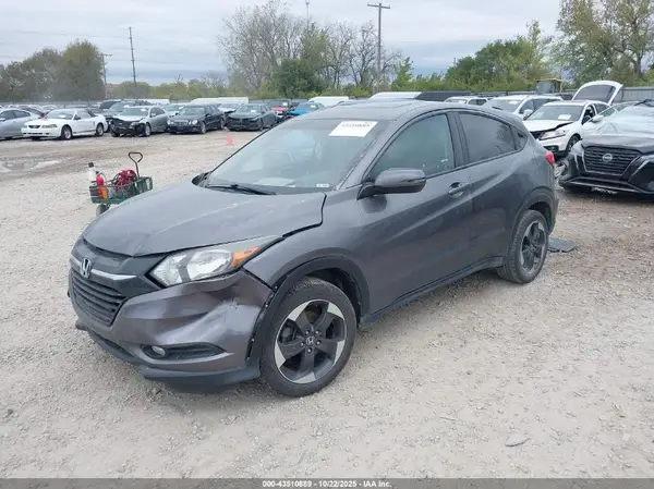 3CZRU6H5XJG712411 2018 HONDA HR-V - Image 2