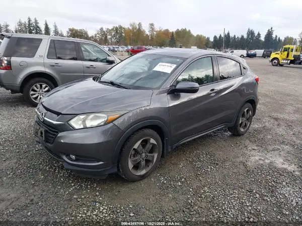 3CZRU6H5XJG716507 2018 HONDA HR-V - Image 2
