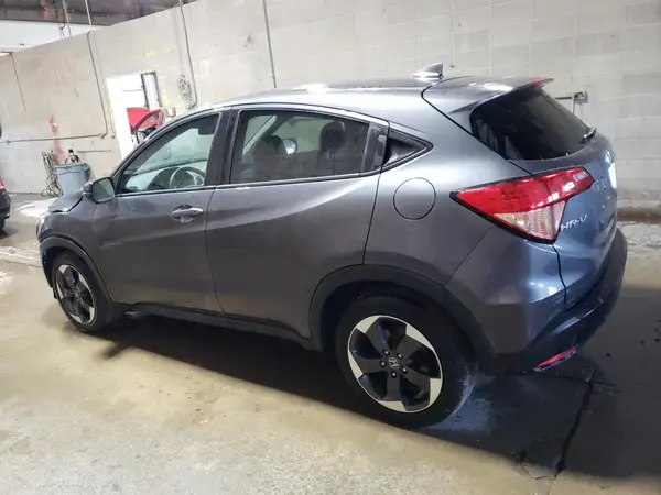 3CZRU6H5XJG717320 2018 HONDA HR-V - Image 2