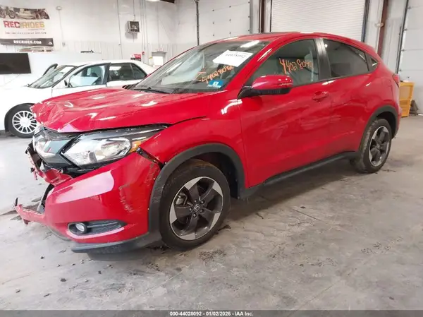 3CZRU6H5XJG719455 2018 HONDA HR-V - Image 2