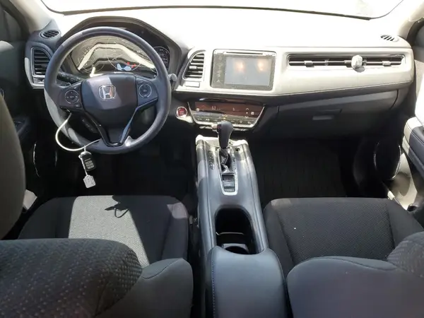 3CZRU6H5XJG721254 2018 HONDA HR-V - Image 8