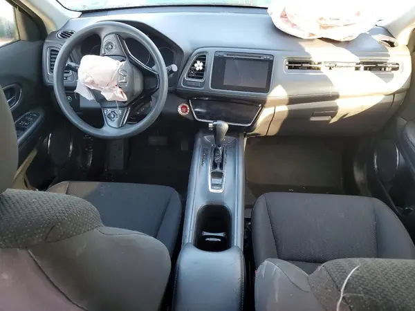 3CZRU6H5XJG722808 2018 HONDA HR-V - Image 8