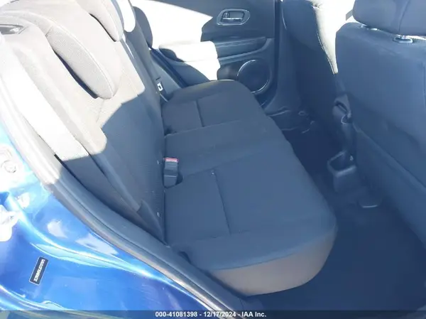 3CZRU6H5XJG727975 2018 HONDA HR-V - Image 8
