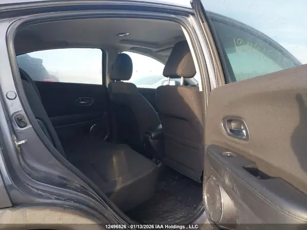 3CZRU6H5XJM104146 2018 HONDA HR-V - Image 8