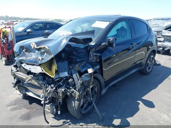 3CZRU6H5XJM702334 2018 HONDA HR-V - Image 2