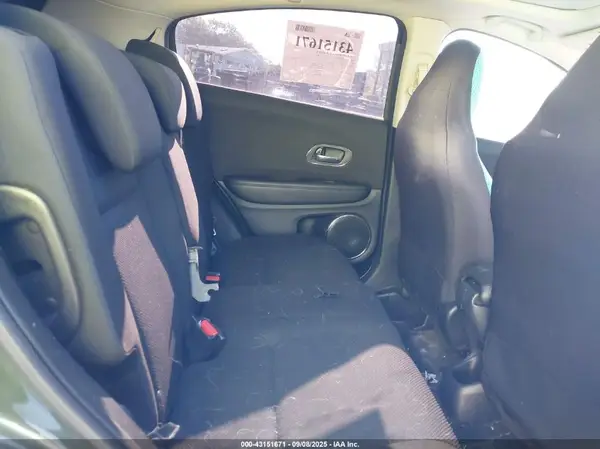 3CZRU6H5XJM704679 2018 HONDA HR-V - Image 8