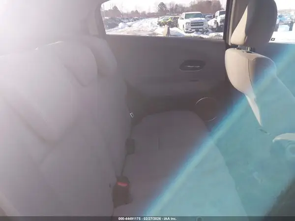 3CZRU6H5XJM708134 2018 HONDA HR-V - Image 8