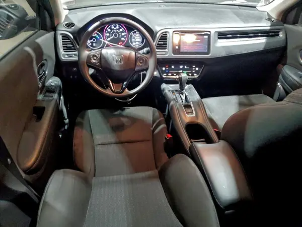 3CZRU6H5XJM712135 2018 HONDA HR-V - Image 8