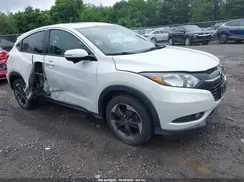 3CZRU6H5XJM719375 2018 HONDA HR-V