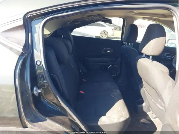 3CZRU6H5XJM720218 2018 HONDA HR-V - Image 8