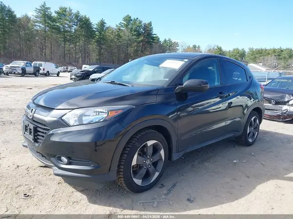 3CZRU6H5XJM727962 2018 HONDA HR-V - Image 2