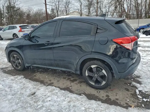 3CZRU6H5XJM730666 2018 HONDA HR-V - Image 2