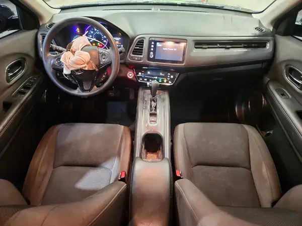 3CZRU6H5XKM718129 2019 HONDA HR-V - Image 8