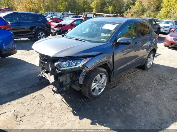 3CZRU6H5XKM725789 2019 HONDA HR-V - Image 2