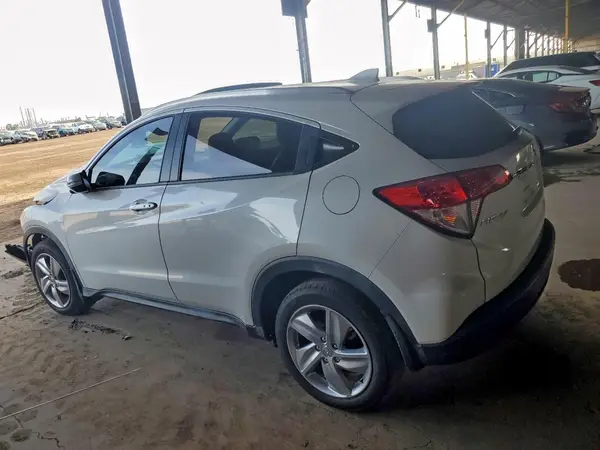 3CZRU6H5XKM735335 2019 HONDA HR-V - Image 2