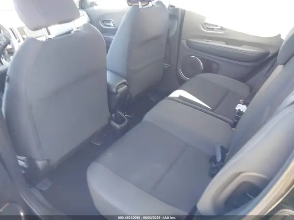3CZRU6H5XKM743175 2019 HONDA HR-V - Image 8