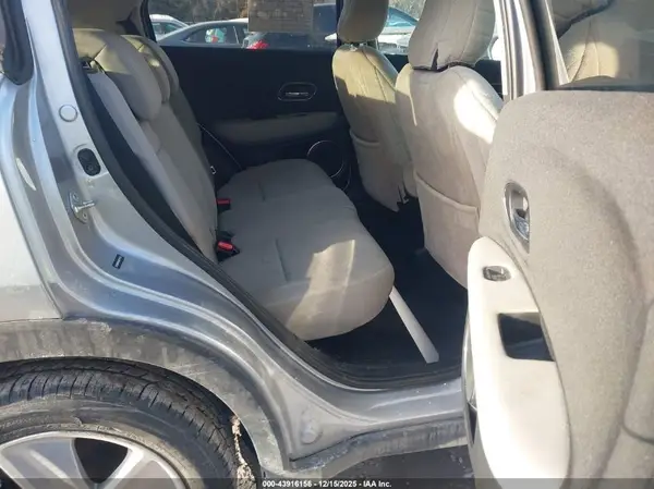 3CZRU6H5XLM710131 2020 HONDA HR-V - Image 8