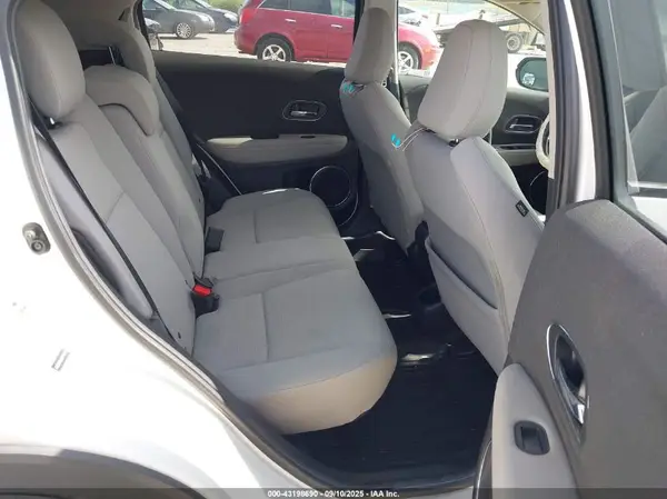 3CZRU6H5XLM717550 2020 HONDA HR-V - Image 8