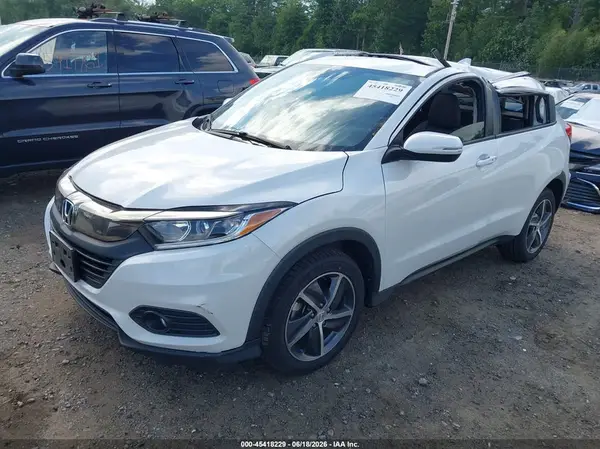 3CZRU6H5XMM706744 2021 HONDA HR-V - Image 2
