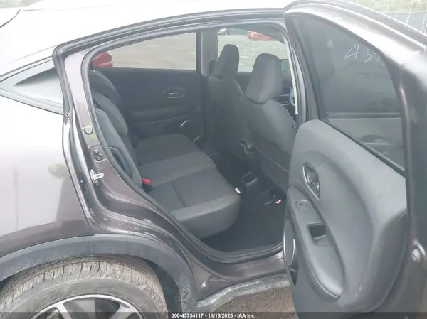 3CZRU6H5XMM711894 2021 HONDA HR-V - Image 8