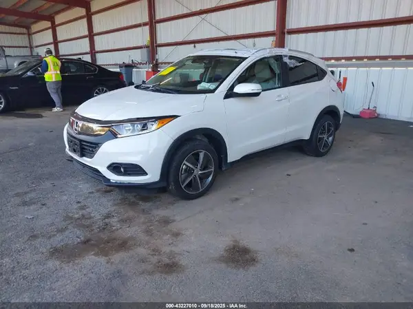 3CZRU6H5XMM727898 2021 HONDA HR-V - Image 2