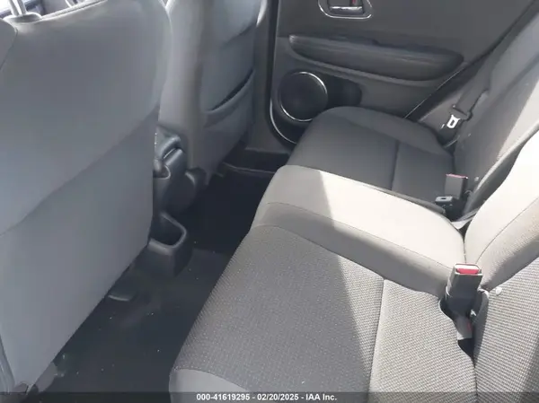3CZRU6H5XMM735290 2021 HONDA HR-V - Image 8