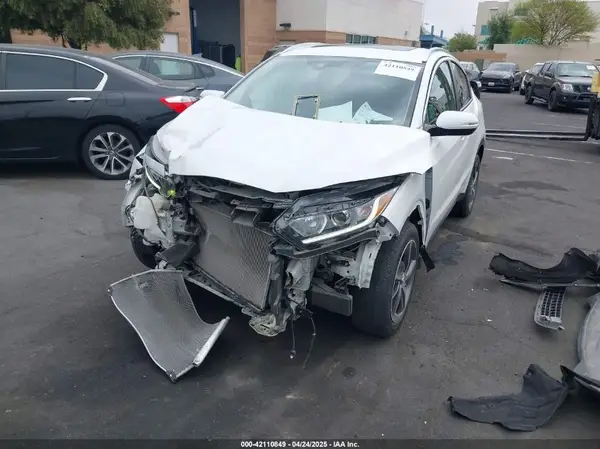 3CZRU6H5XNM700086 2022 HONDA HR-V - Image 2