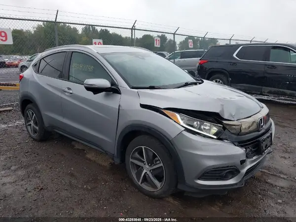 3CZRU6H5XNM738529 2022 HONDA HR-V - Image 1