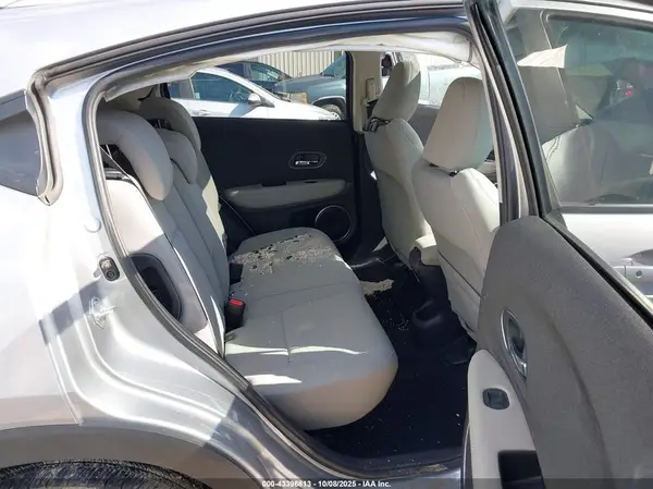 3CZRU6H5XNM744511 2022 HONDA HR-V - Image 8