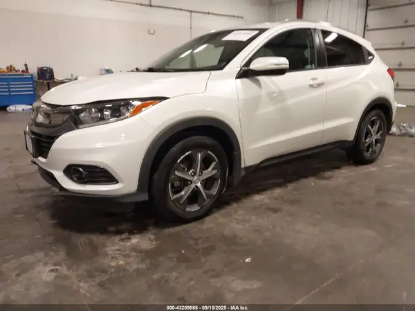 3CZRU6H5XNM757453 2022 HONDA HR-V - Image 2