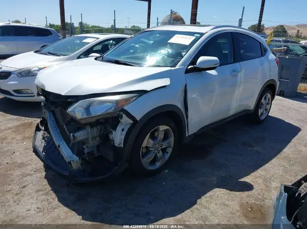 3CZRU6H70GM733702 2016 HONDA HR-V - Image 2