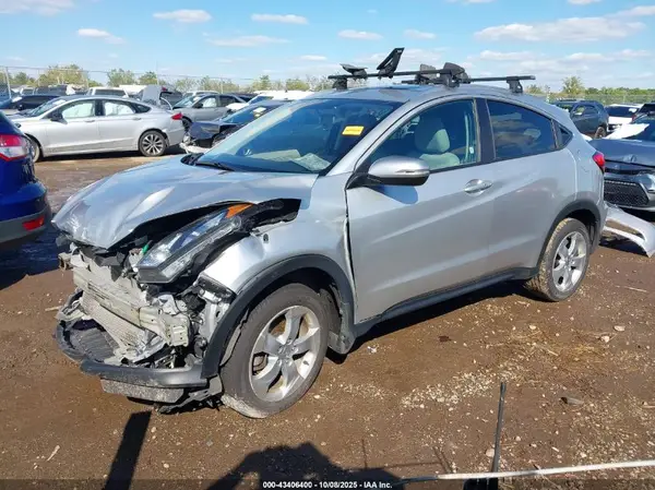 3CZRU6H70GM733862 2016 HONDA HR-V - Image 2