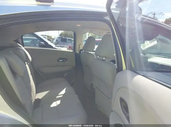 3CZRU6H70GM733862 2016 HONDA HR-V - Image 8