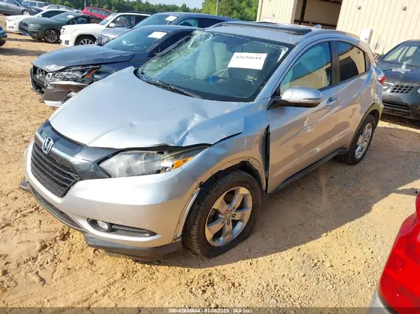 3CZRU6H70GM735577 2016 HONDA HR-V - Image 2