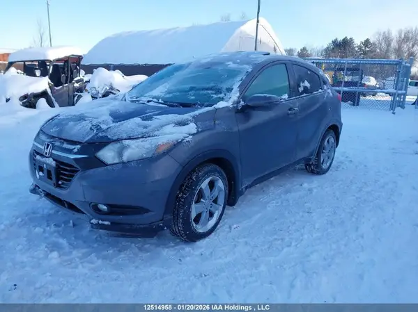 3CZRU6H70HM103213 2017 HONDA HR-V - Image 2