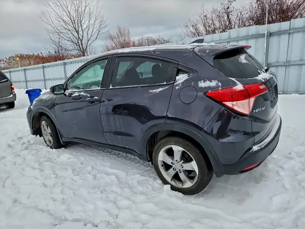 3CZRU6H70HM104765 2017 HONDA HR-V - Image 2