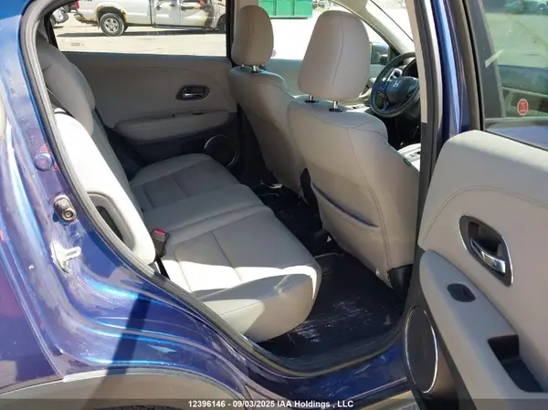 3CZRU6H70HM105608 2017 HONDA HR-V - Image 8