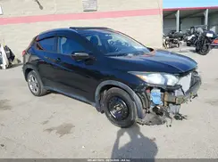 3CZRU6H70HM701835 2017 HONDA HR-V