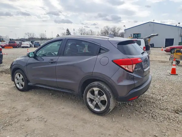 3CZRU6H70HM702922 2017 HONDA HR-V - Image 2