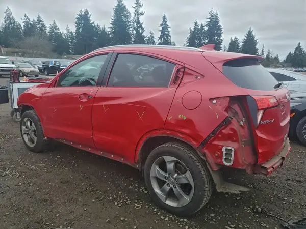 3CZRU6H70HM708977 2017 HONDA HR-V - Image 2